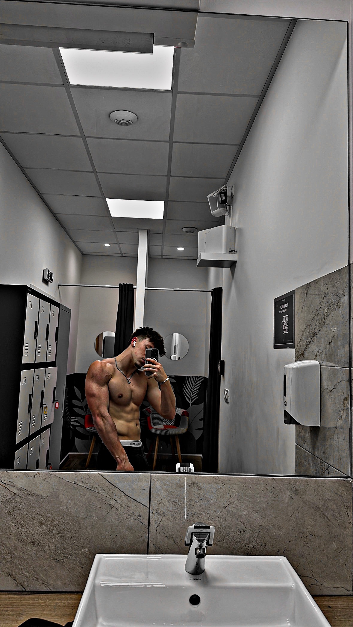 Guy-marc - Surjoux-Lhopital - Ain | Rencontre libertine